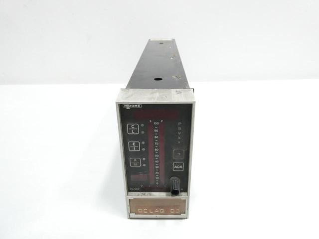 MOORE 15738-119 DIGITAL SINGLE LOOP CONTROLLER