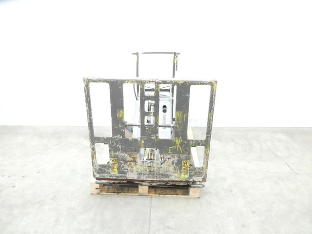 CASCADE 35E-QPB-178 PUSH/PULL PALLETLESS SLIPSHEET FORKLIFT ATTACHMENT