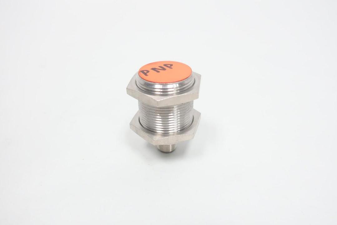 IFM EFECTOR IIS204 IIB3015BBPKG/M/US-104-DPS PROXIMITY SENSOR