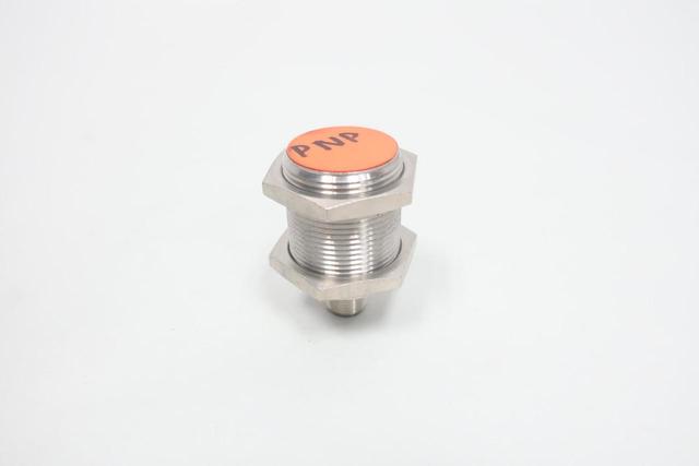 IFM EFECTOR IIS204 IIB3015BBPKG/M/US-104-DPS PROXIMITY SENSOR