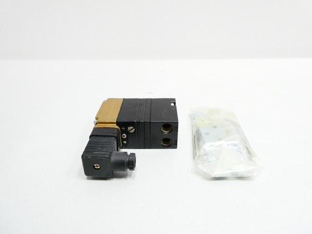 FAIRCHILD TD7800-401 CURRENT TO PRESSURE TRANSDUCER 4-20MA 3-15PSI
