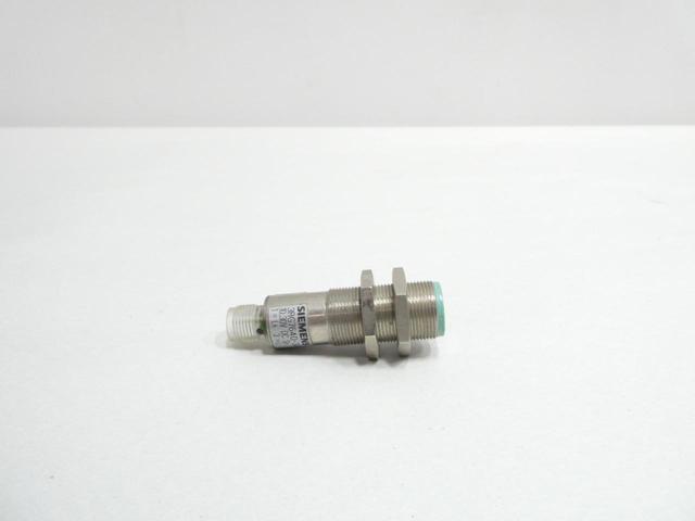 SIEMENS 3RG7640-3AB00 PHOTOELECTRIC SENSOR 10-30V-DC