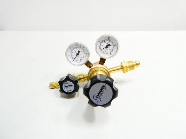 HARRIS KH1136 HP722-050-580-BE GAS REGULATOR 3000PSI