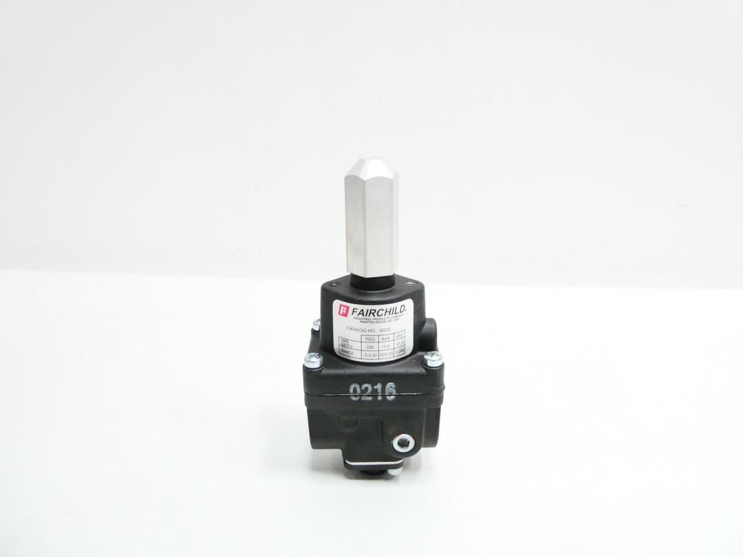 FAIRCHILD 30232T PNEUMATIC REGULATOR 1/4IN NPT 250PSI 0.5-30PSI