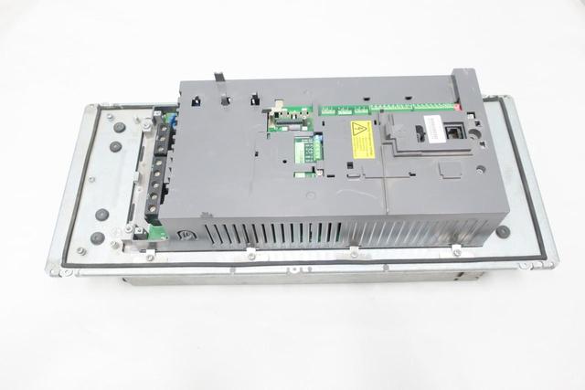 ABB ACS550-01-031A-4+B055 VFD INVERTER DRIVE 380-480V-AC 0-500HZ 0-480V-AC 15HP