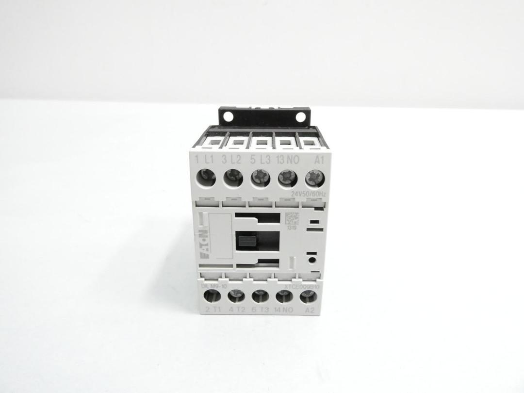 EATON XTCE009B10T MAGNETIC CONTACTOR 24V-AC 20A AMP 5HP