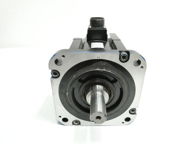 YASKAWA SGMRV-30ANA-YR12 SERVO MOTOR 2.9KW 1500RPM 18.5NM 200V-AC