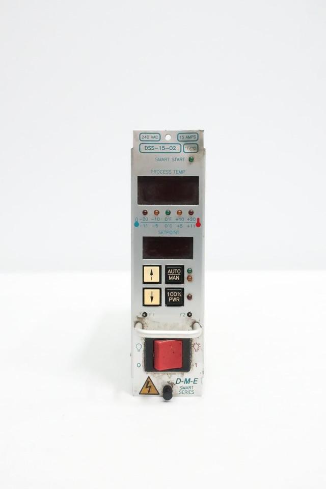 DME DSS-15-02 TEMPERATURE CONTROLLER 240V-AC