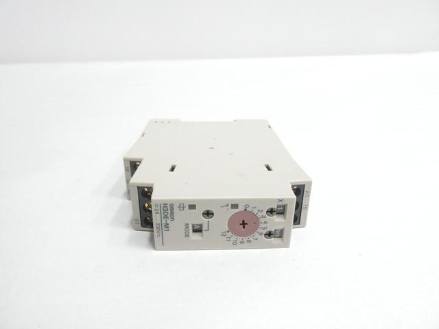 OMRON H3DE-M1 TIME DELAY RELAY 0.1S-120H 24-230V-AC/DC