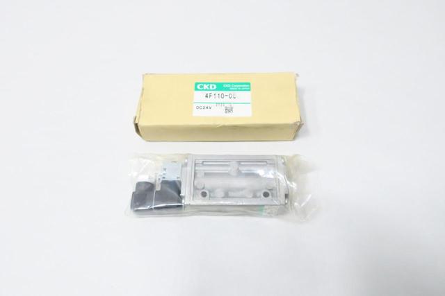 CKD 4F110-06 PNEUMATIC SOLENOID VALVE 24V-DC 145PSI