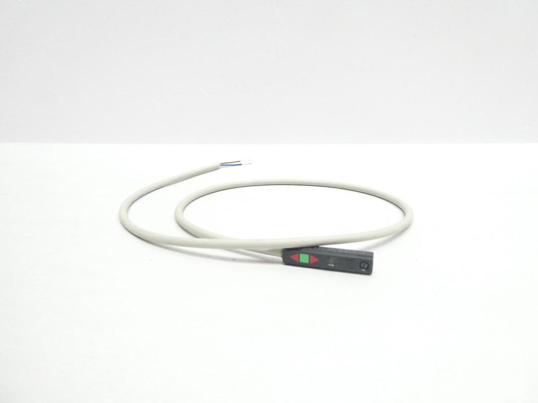 OMRON E3Z-T66 SWITCH 12-24V-DC PHOTOELECTRIC SENSOR