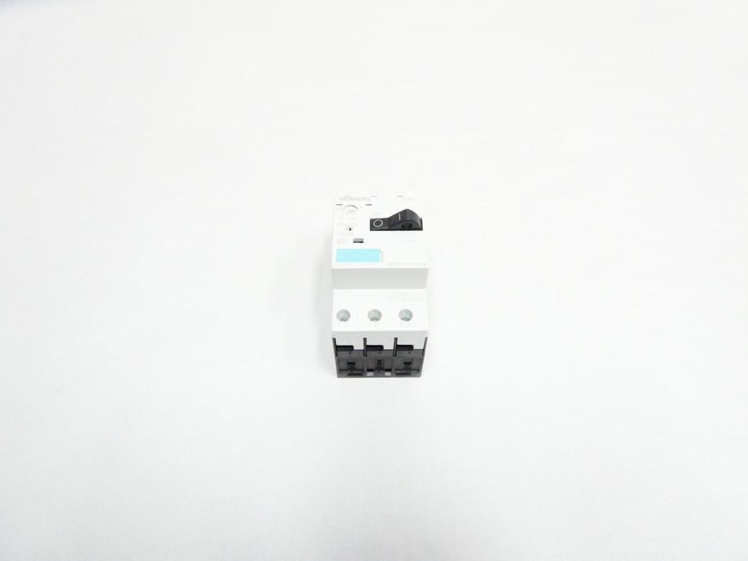 SIEMENS 3RV1011-1GA10 MANUAL STARTER 4.5-6.3A AMP 5HP