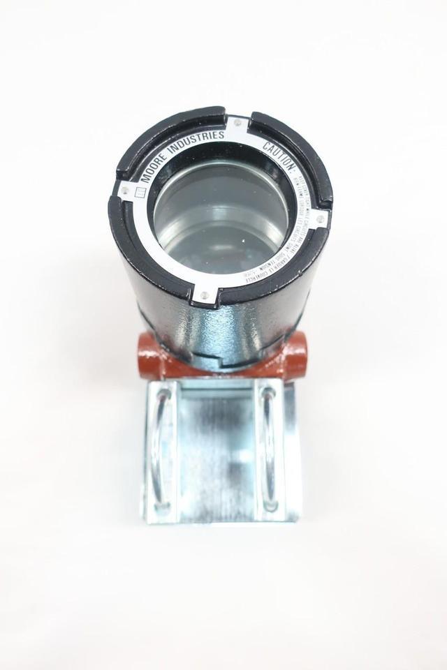 MOORE INDUSTRIES RBX/3W20-40/4-20MA/12-42DC/-RF-EZ103.9 TEMPERATURE TRANSMITTER