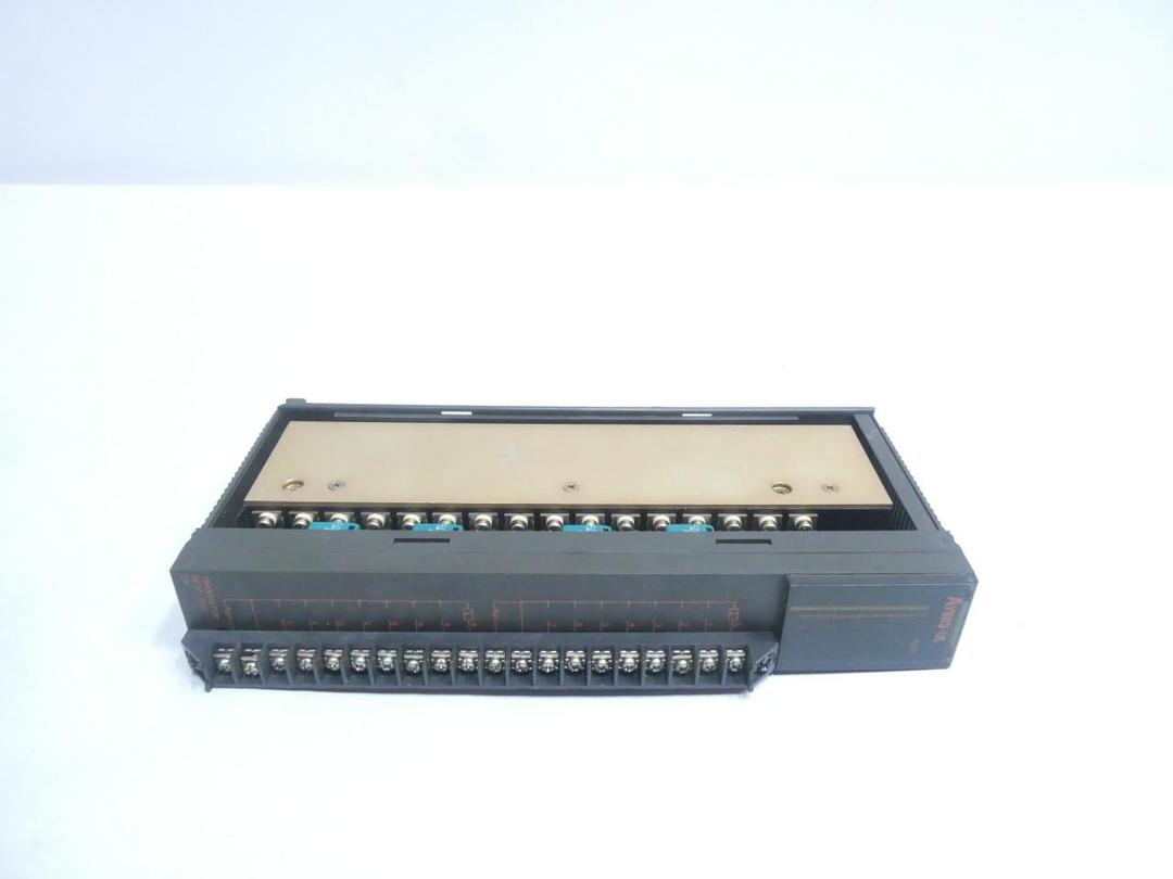MITSUBISHI AY60S-UL MELSEC OUTPUT TRANSISTOR MODULE