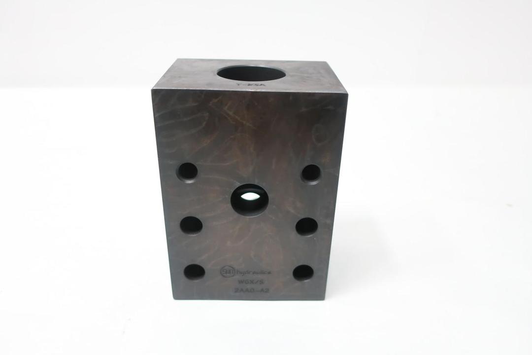 SUN HYDRAULICS W6X/S 2AA0-A2 HYDRAULIC VALVE MANIFOLD