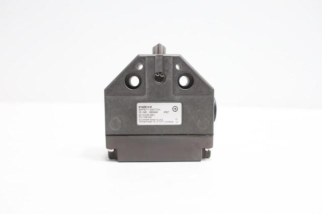 EUCHNER N1AD514-M LIMIT SWITCH 230V-AC 24V-DC