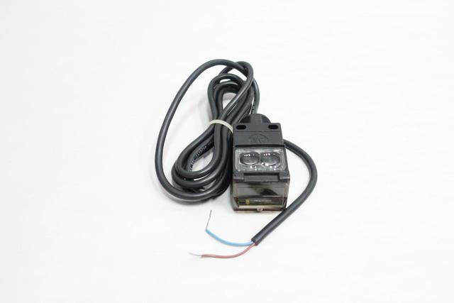 ALLEN BRADLEY 42GRL-9000 PHOTOSWITCH 10-264V-AC/V-DC