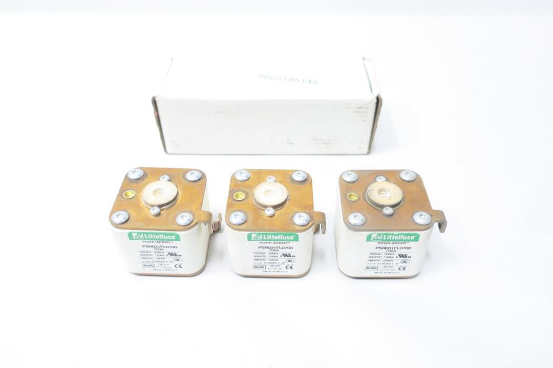 BOX OF 3 LITTELFUSE PSR031FL0700 FUSE 700A AMP 600V-AC