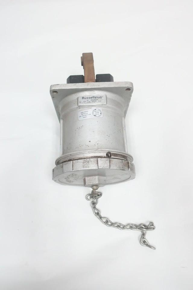 RUSSELLSTOLL JRS2033F RECEPTACLE 3P 3W 200A AMP 600V-AC