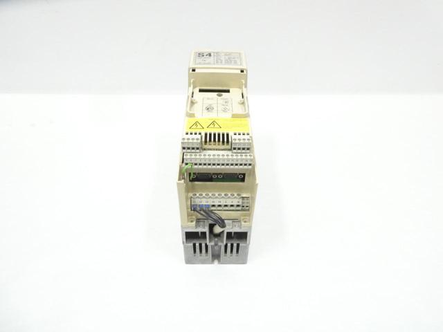 KEBCO COMBIVERT 04.S4.D4E-3002 SERVO DRIVE 380-480V-AC 3PH 2.21KVA