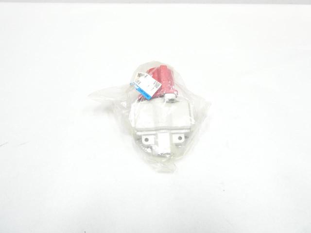 SMC VHS50-06A-R 1MPA PNEUMATIC LOCKOUT VALVE
