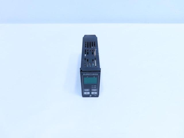 EUROTHERM 808/D1/N0/N0/C2/QS TEMPERATURE CONTROLLER 32-400F