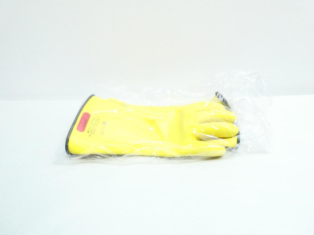 SALISBURY D120 SIZE 11 CLASS 0 RUBBER GLOVE