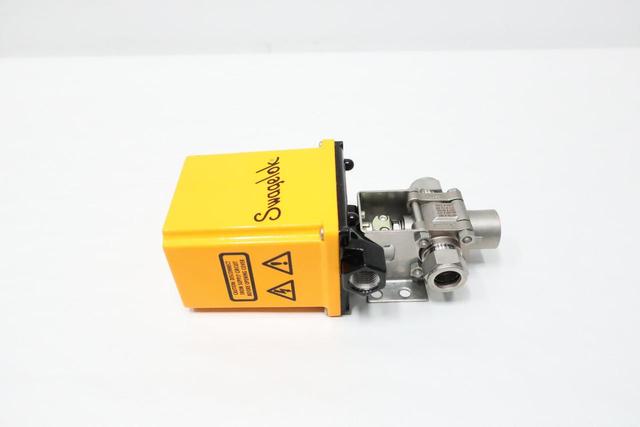 SWAGELOK MS-142ACX SS-63XES12-F8-42ACX ELECTRIC STAINLESS BALL VALVE 3/4IN
