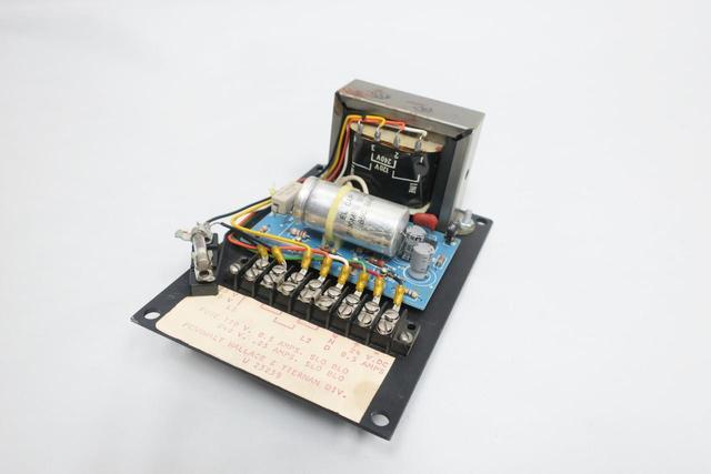 ELPAC OLV15-24M POWER SUPPLY 120/240V-AC 0.5A AMP 24V-DC