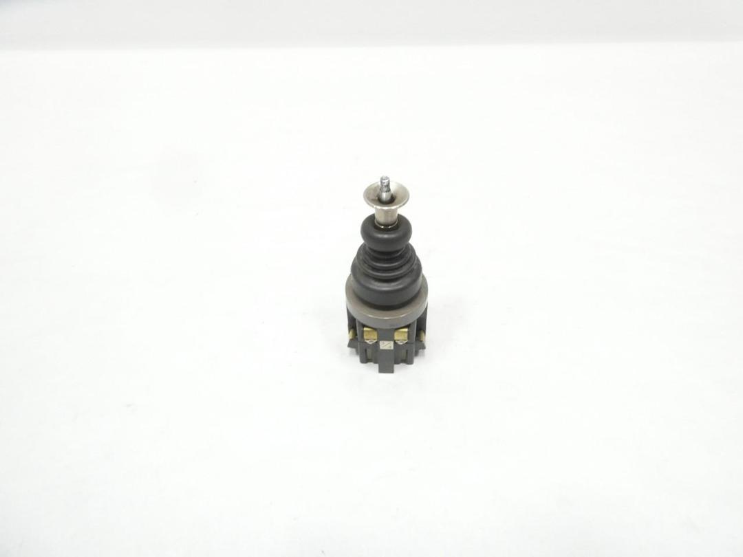 IDEC L2-2222 LEVER SWITCH 125V-AC