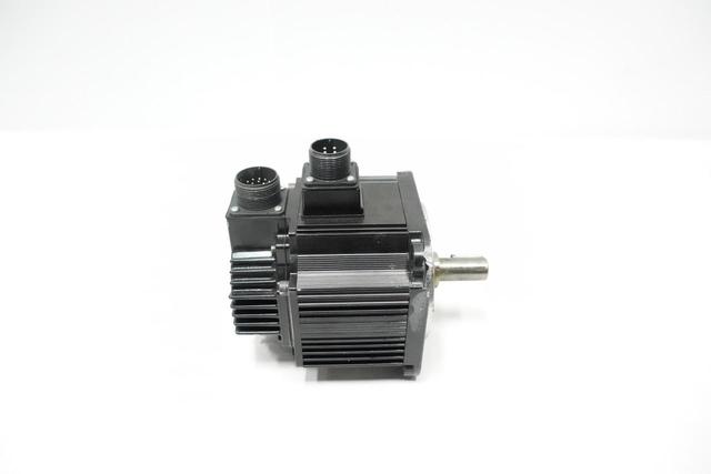 YASKAWA SGMGH-05DCA6F-OY SERVO MOTOR 450W 1500RPM 2.84NM 400V-AC