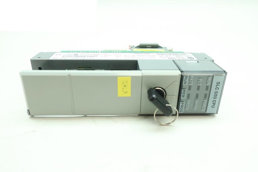 ALLEN BRADLEY 1747-L532 SLC500 PROCESSOR UNIT SER D