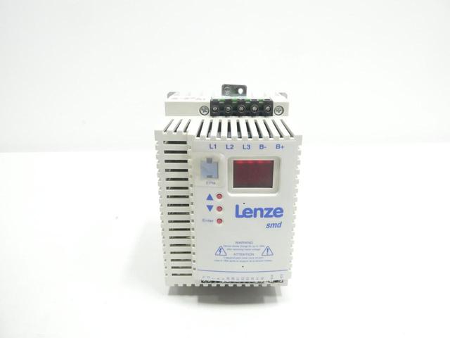 LENZE ESMD152L4TXA INVERTER 400/480V-AC 0-500HZ 0-400/480V-AC 1.5KW