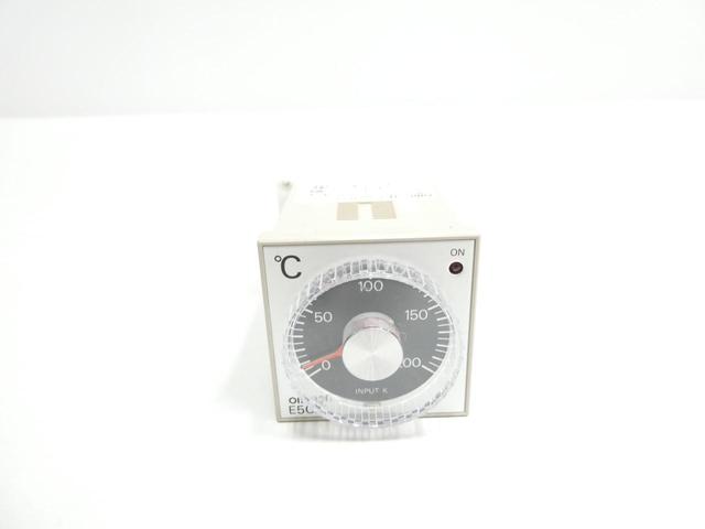 OMRON E5C2-R20K TEMPERATURE CONTROLLER 0-200C 250V-AC
