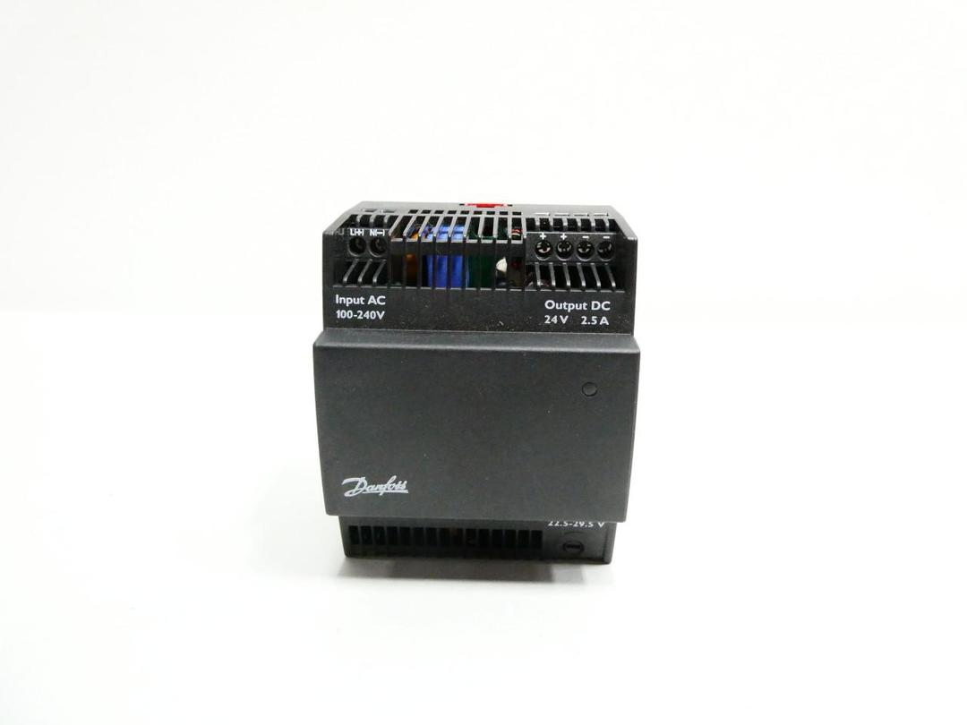 DANFOSS AK-PS 250 080Z0055 POWER SUPPLY 100-240V-AC 2.5A AMP 24V-DC