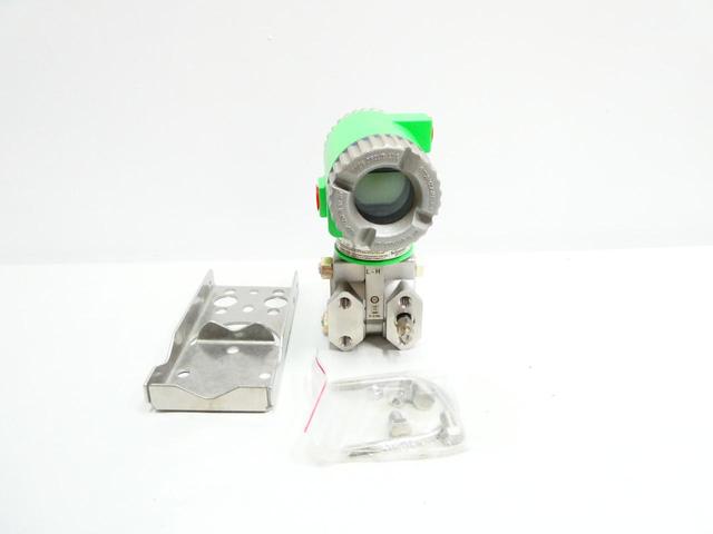 SCHNEIDER IGP10S-TB2D1FM-M0L1 PRESSURE TRANSMITTER 0-300PSI 12.5-42V-DC