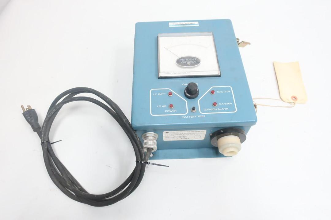 TELEDYNE ANALYTICAL 335 OXYGEN ANALYZER
