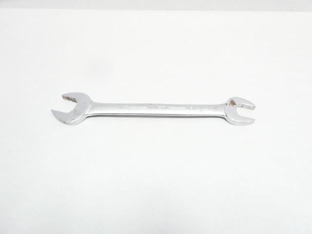 WILLIAMS 1037 1-1/16/1-1/4IN OPEN-END WRENCH
