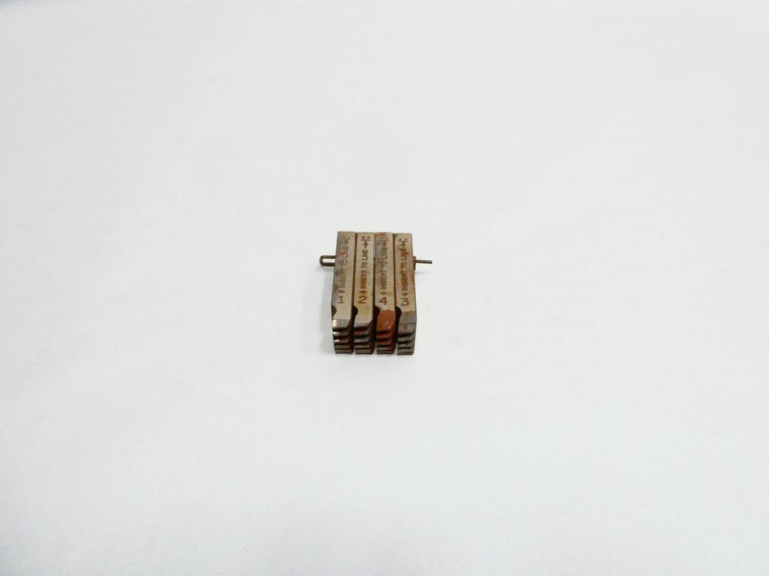 SET OF 4 RIDGID 500B BOLT THREADER DIE 1-3/4-5UNC