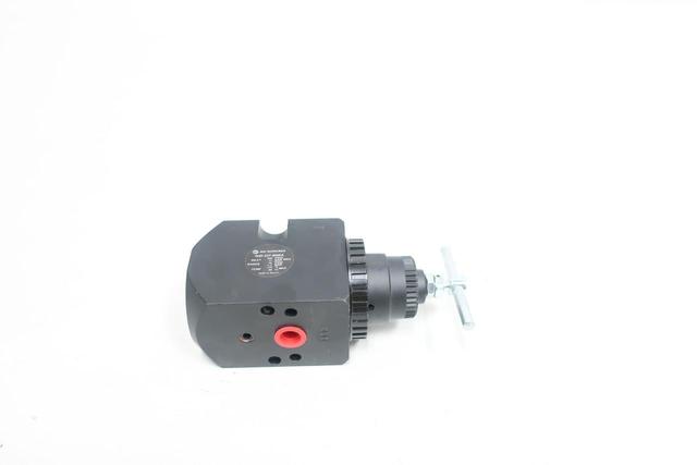 NORGREN R40-227-BNEA PRESSURE REGULATOR 1/4IN NPT 450PSI