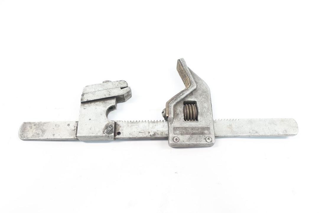 SNAP-ON TR-20 THREAD CHASER REPAIR RE-THREADING TOOL