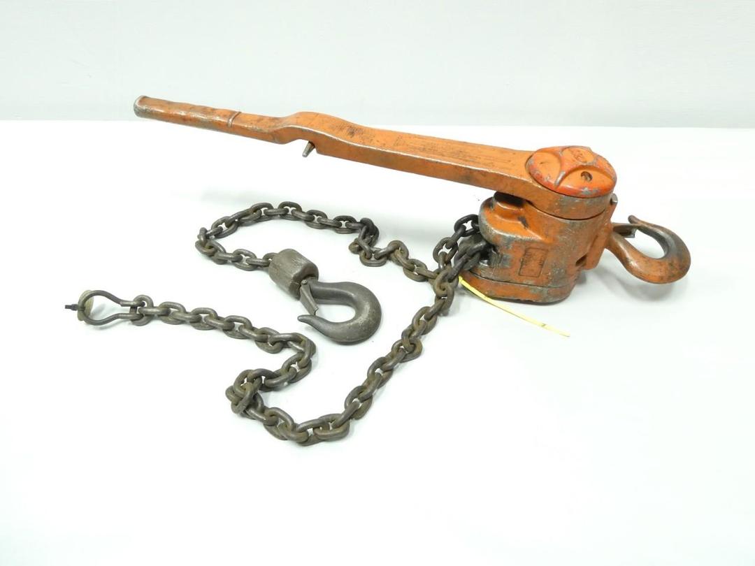 CM COLUMBUS MCKINNON 1-1/2TON MANUAL HOIST