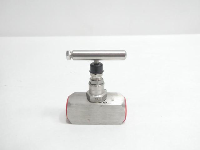 OLIVER F50S/AG/HP/LTB/NA STAINLESS NEEDLE VALVE 10000PSI 1/2IN NPT