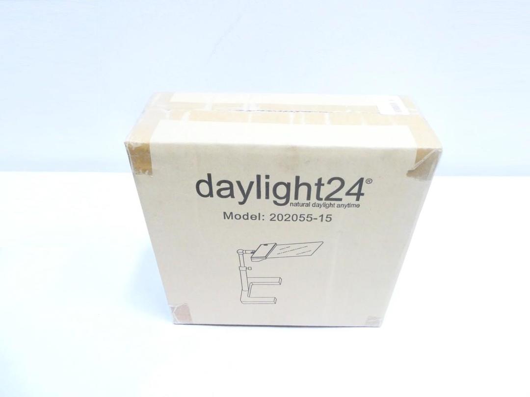 DAYLIGHT24 202055-15 TABLE TOP FULL PAGE MAGNIFIER LAMP