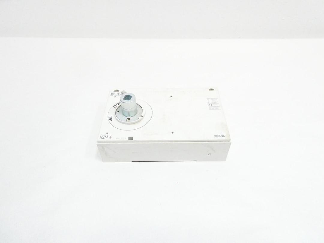 EATON NZM 4 XDV-NA ROTARY SWITCH 690V-AC
