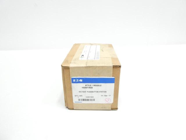 CUTLER HAMMER 10250T3520 OILTIGHT PUSHBUTTON STATION