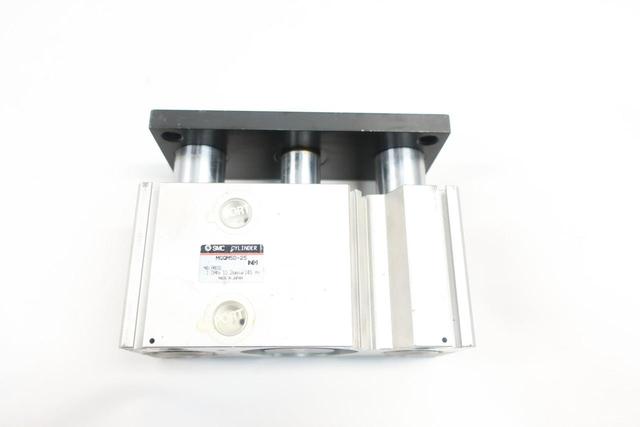 SMC MGQM50-25 50MM 145PSI 25MM GUIDED SLIDE CYLINDER