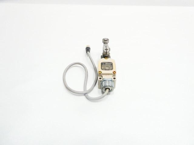 OMRON WLG2-55LD-M1GJ LIMIT SWITCH 48V-DC