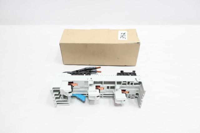 ALLEN BRADLEY 141A-GS63RR45 MCS STANDARD BUSBAR MODULE SER C