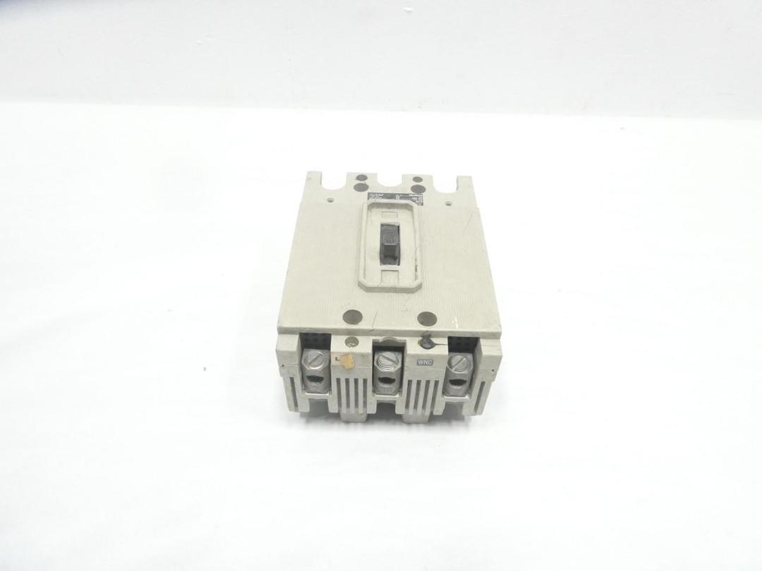 ITE HE3B050 MOLDED CASE CIRCUIT BREAKER 3P 50A 480V-AC